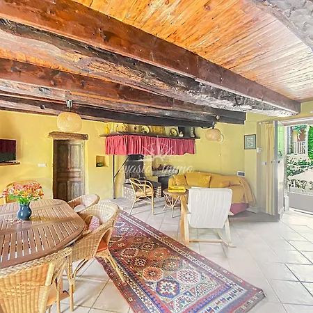 Mas De Salel Tatil Evi